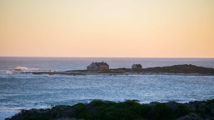 5 Bedroom Property for Sale in Suiderstrand Western Cape
